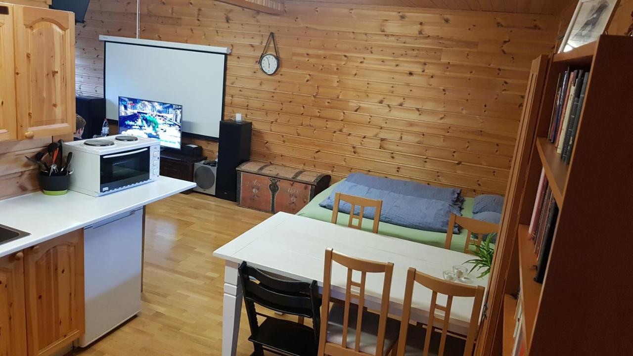 One-Room Cabin Without Shower Time 외부 사진