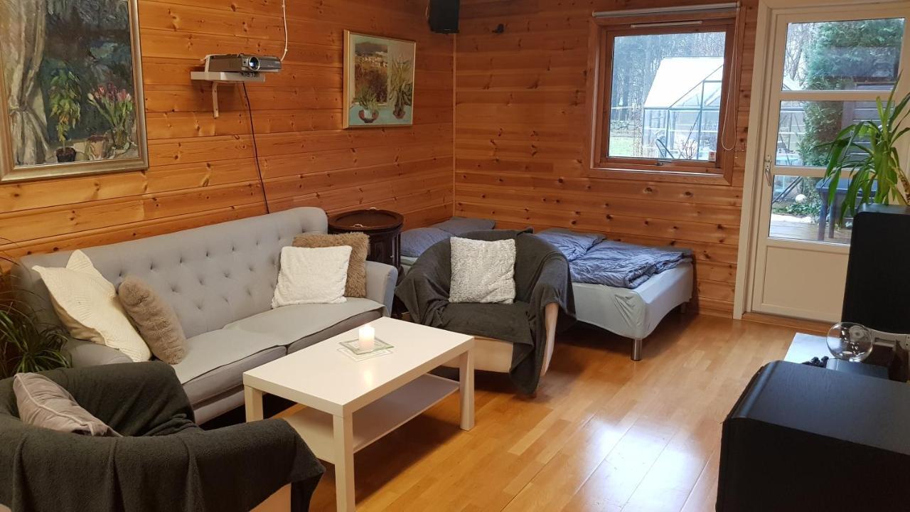 One-Room Cabin Without Shower Time 외부 사진
